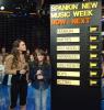 Lindsay Lohan and Ali Lohan at TRL 11.11.05 (7)